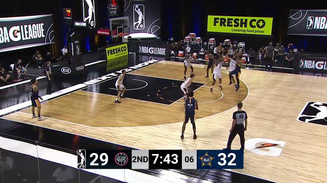 Tyler Bey (16 points) Highlights vs. Raptors 905