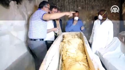 Mısır'da 4 bin yıllık firavun mezarı bulundu
