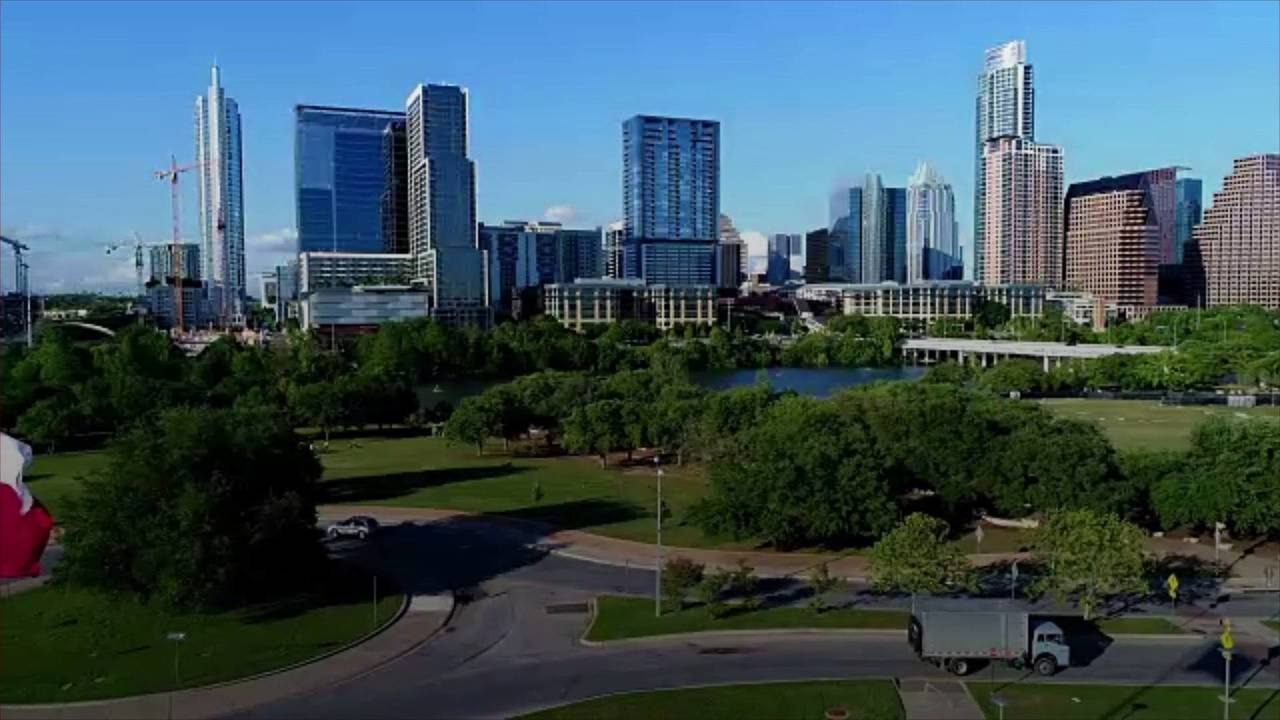 Texans Flock to Whataburger Drive-Thru During Snowstorm, Because, Honey Butter Biscuits