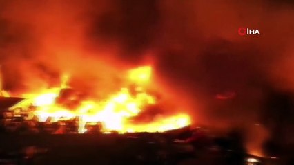 - Umman'da sanayi bölgesinde büyük yangın