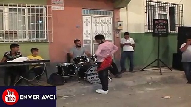 KÜÇÜK ÇOCUKTAN SÜPER CİDA MÜTHİŞ OYUN YETENEĞİ ORTAYA ÇIKIŞ