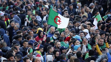 الجزائر تحتفي باليوم الوطني للشهيد