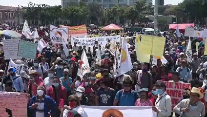 Miles de campesinos piden la dimisión de Giammattei en Guatemala