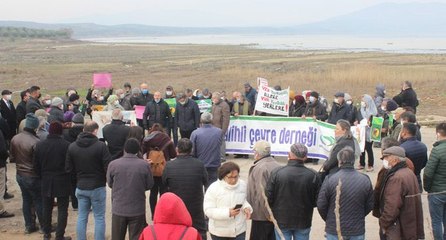 Manisa’nın kuş cenneti göz göre göre yok oluyor