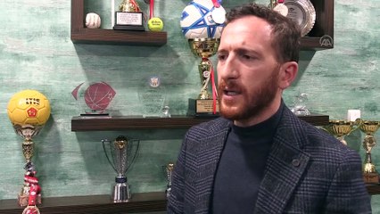 ERZURUM - Büyükşehir Belediye Erzurumspor'da hedef bir ilke imza atmak