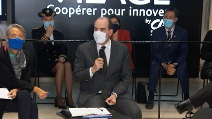 Table ronde entre le Premier ministre et des étudiants à Bordeaux