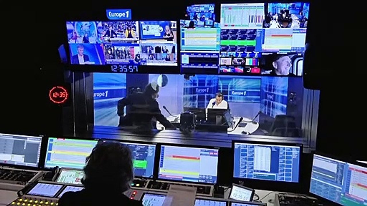 Le patron de Danone, Emmanuel Faber, sur la sellette