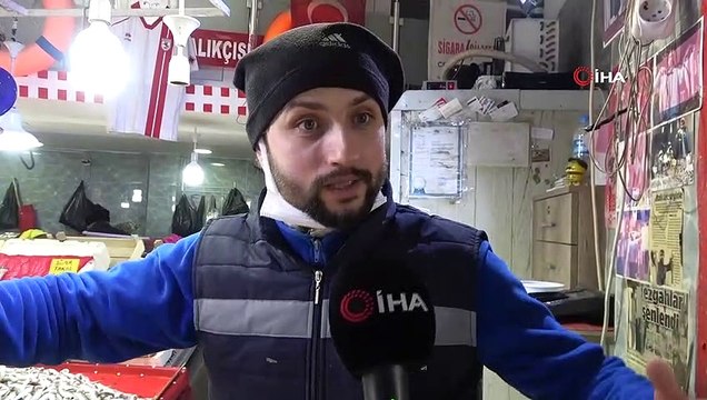 Hamsinin Kulağına Kar Suyu Kaçtı.. Samsun’da Kilosu 20 TL’den Satılıyor