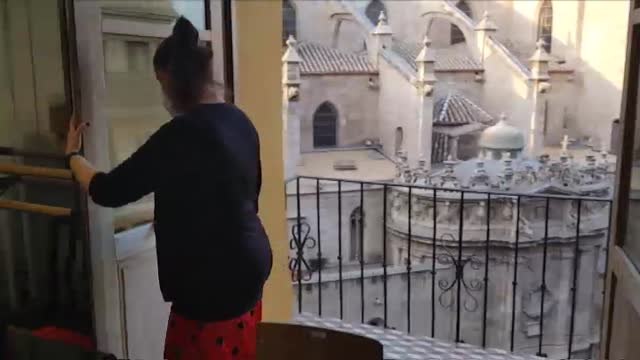 En el Conservatorio de Danza de Murcia se hace difícil bailar en tiempos de pandemia