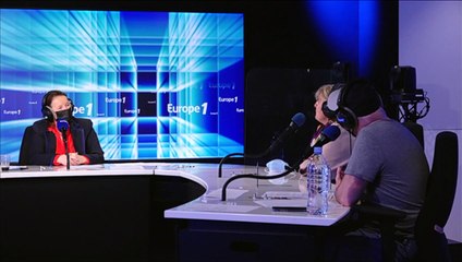 Joëlle Goron conseille aux femmes de 60 ans de se libérer d'une "société schizophrénique"