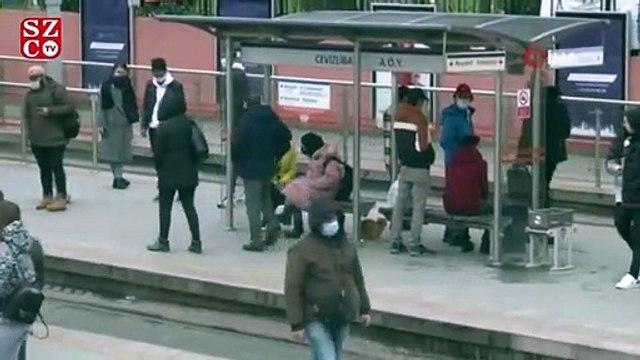 Kısıtlamaya saatler kala İstanbul’da trafik yoğunluğu arttı