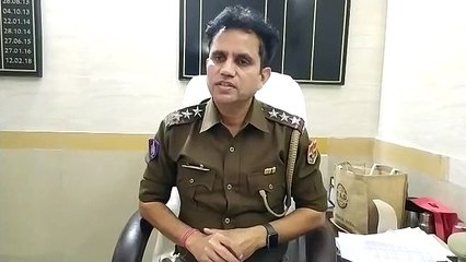 रात दो बजे मकान में जुआ, 28 गिरफ्तार, 2.9 लाख रुपए जब्त