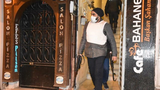 ‘Silahla rehin alındım’ ihbarına giden polis şaşkına döndü