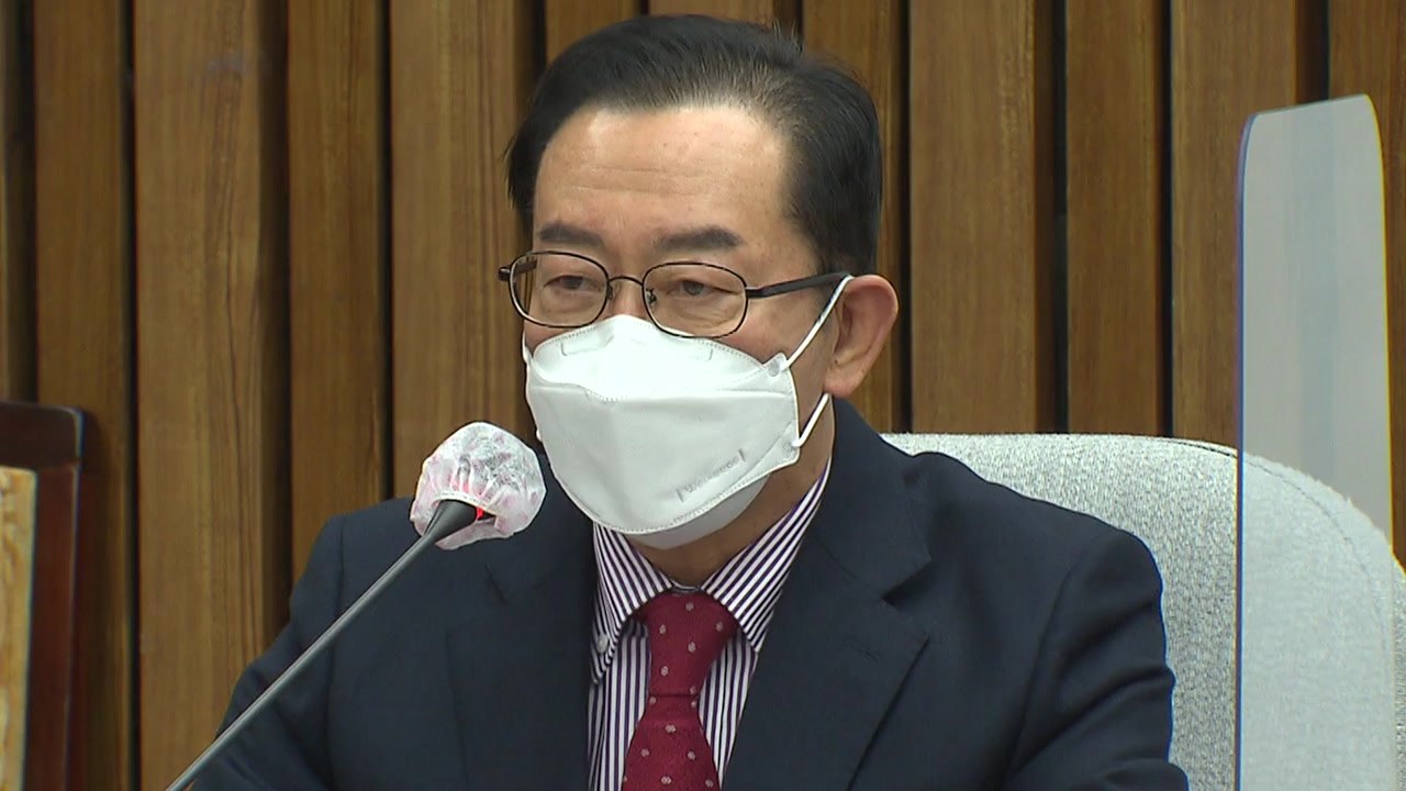 국민의힘 "11월 집단 면역 불가능...희망 고문 일관" / YTN