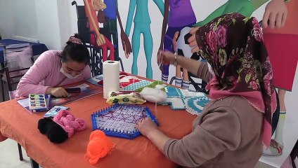 AMASYA - Engelli çocuklar engelsiz atölyede üreterek sorunlarını aşıyor