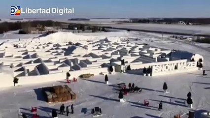 Canadá estrena el laberinto de nieve más grande del mundo