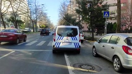 İSTANBUL - Beylikdüzü'nde silahla yaralanan kişi hastaneye kaldırıldı