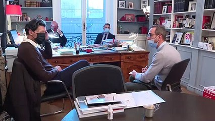 INFO FRANCE 3. Fête clandestine de Joinville-le-Pont : un participant blessé à l'œil lors de l'intervention de la police porte plainte, une enquête ouverte