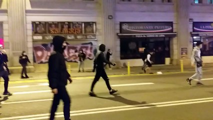 Quarta nit d'incidents a Barcelona  (19/02/2021)