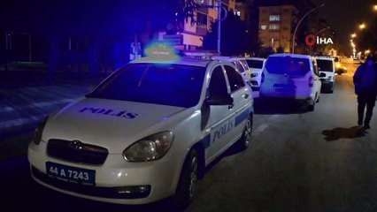 Tartıştığı kişinin aracına benzin döküp ateşe verdi