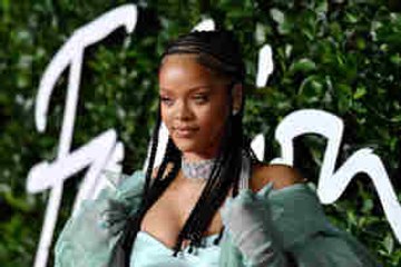 Happy Birthday, Rihanna! (Saturday, February 20)
