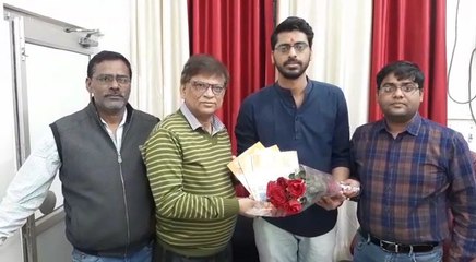 गुमटी में दुकान चलाने वाले का बेटा बना डिप्‍टी कलेक्‍टर, पहले प्रयास में पास की PCS परीक्षा