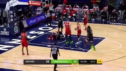 Anthony Edwards smaçı maça damga vurdu