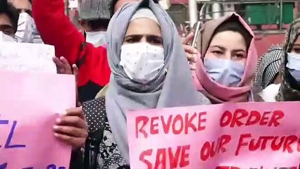 Protests against Service Selection Board for making MSC, PHD horticulture scholars eligible for class-IV jobs