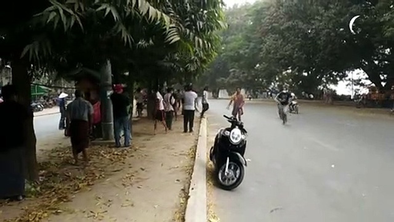 Sicherheitskräfte in myanmar schießen mit scharfer munition auf demonstranten