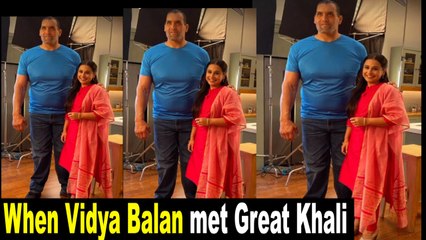 Vidya Balan poses with The Great Khali