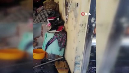 Osmancık’ta baca kıvılcımı yangın çıkardı, 3 kişilik aile evsiz kaldı