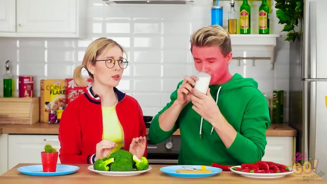 ¡LAS BROMAS MÁS LOCAS! || Bromas divertidas y trucos increíbles por 123 GO!