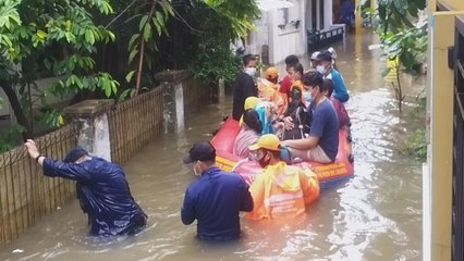 Banjir di Kebon Pala Halim Jaktim Tak Kunjung Surut