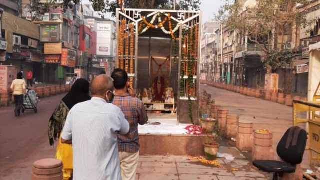 New Hanuman Temple in Chandni Chowk, Politics heats up