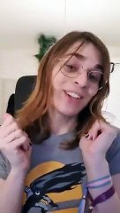 Este "profeser" le dice a los padres de sus alumnos que se "j0dan" porque va a adoctrinar a sus hijos en "feminismo y transinclusividad"