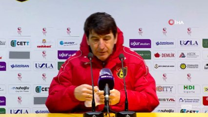 Orhan Çıkırıkçı: 'İkinci sarı karttan adamımızı atıyor, adamın ilk sarı kartı yok'