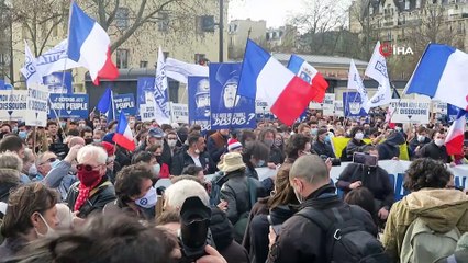 - Fransa'da göçmen karşıtı grup Kimlikçi Nesil’in feshedilmesi protesto edildi