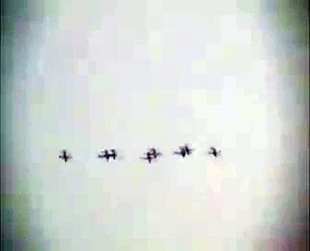 Video: पाकिस्तान से 50 साल पहले हुआ था युद्ध, इंडियन एयरफोर्स ने तमिलनाडु में एयरशो कर मनाया जश्न