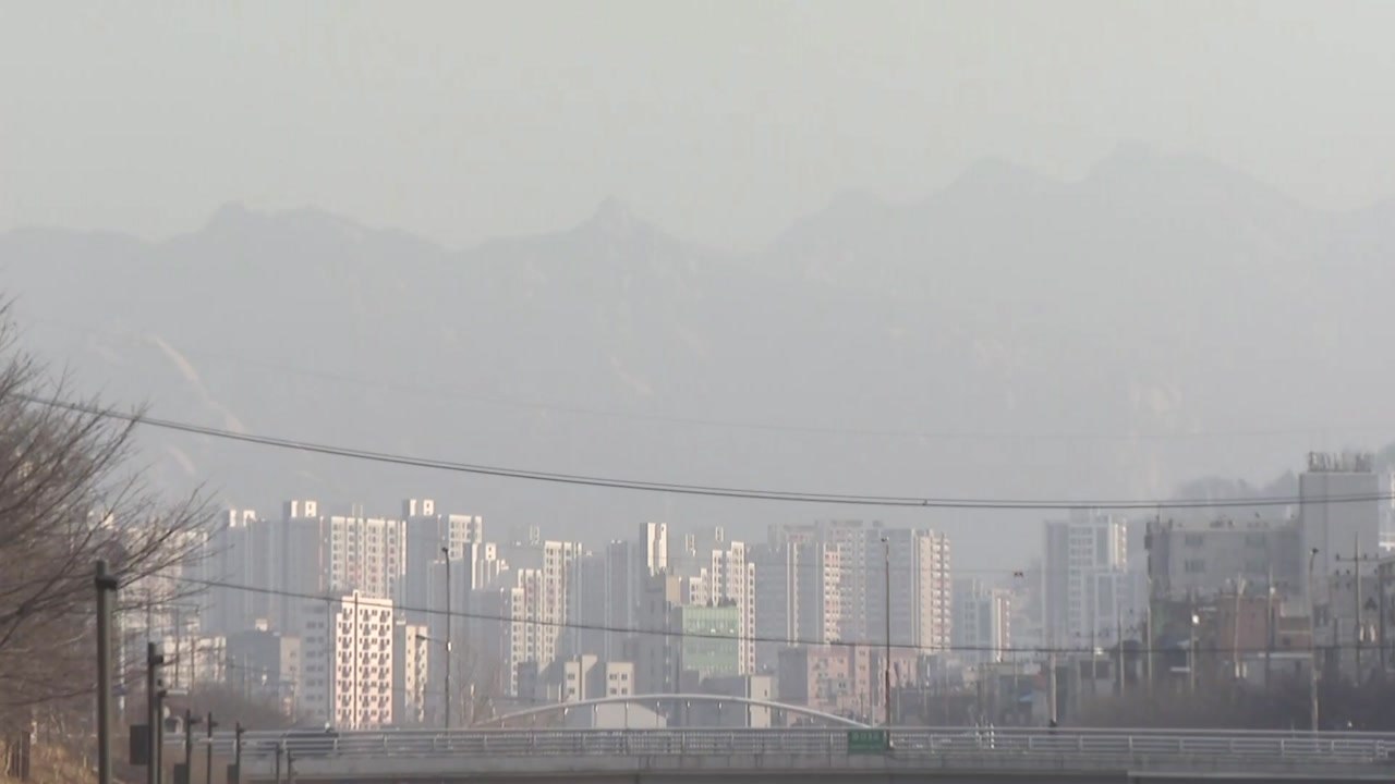 [날씨] 초미세먼지 '나쁨' 수준...영동 산불 위험↑ / YTN