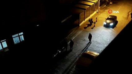 Zonguldak'ta iki grup sokak ortasında birbirine girdi: 2 yaralı