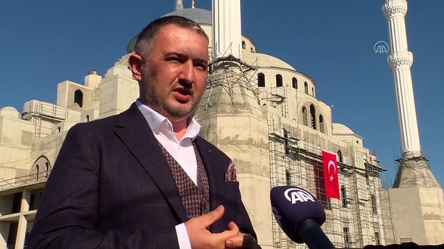TRABZON - Aynı anda 10 bin kişinin ibadet edebileceği caminin kaba inşaatı tamam