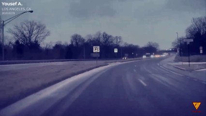 Tesla almost crashed lmao 2021.02.19 — LOS ANGELES, CA