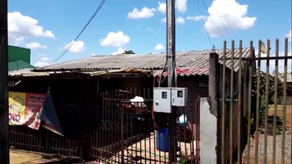 Incêndio em residência é contido por moradores no Bairro Brasília