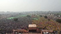 Decenas de miles de agricultores protestan en la India contra la nueva regulación del sector