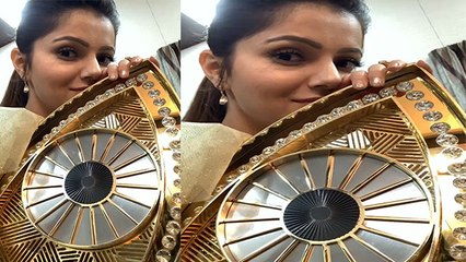 Bigg Boss 14: Rubina Dilaik ने Bigg Boss 14 की Trophy जीतने के बाद Live Chat में बोला ये | FilmiBeat