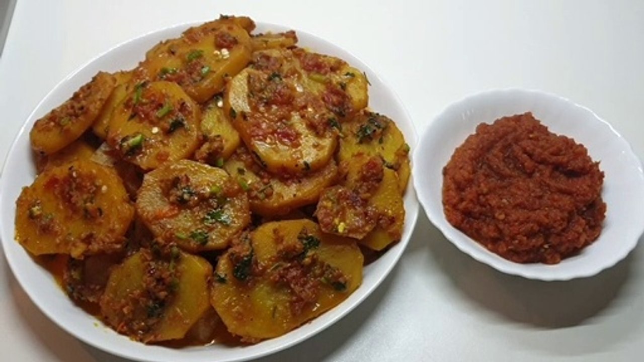 Masaledar Aloo ki katlian  | Masaledar Aloo Ki Katlian Recipe | مصالحے دار آلو کی کتلیاں