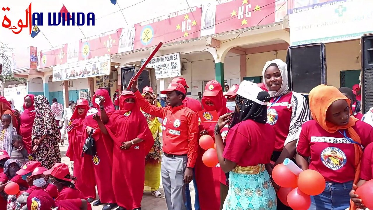 Tchad : la nouvelle génération du quartier Klemat aménage les rues et plante des arbres
