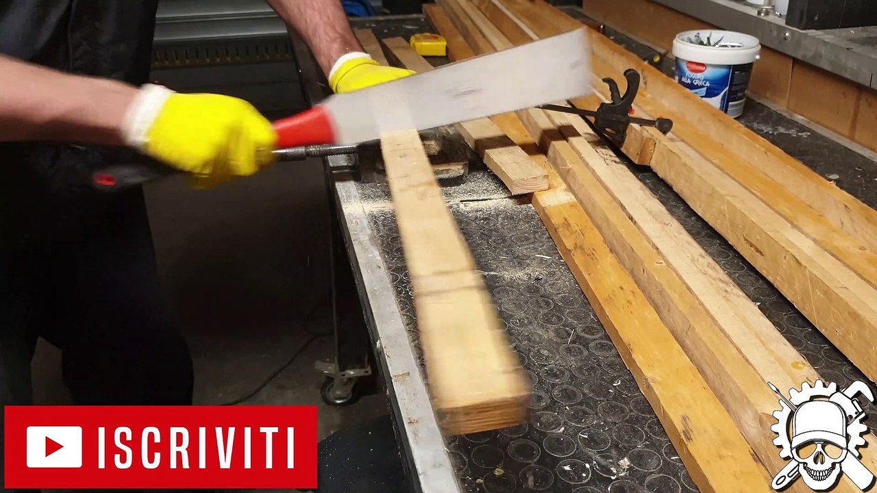 75 - Come Chiudere Una Intercapedine Sul Soffitto / How To Close A Cavity In The Ceiling