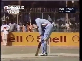 Aaqib Javed Brilliant Bowling vs India at Hynderabad Sindh in 1997