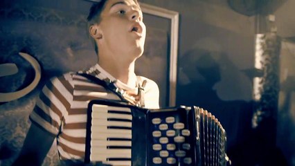 A Band of Rogues Trailer